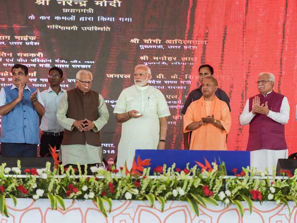 My country is my family, PM Modi says targeting Congress at Bhagpat rally My country is my family, PM Modi says targeting Congress at Bhagpat rally
