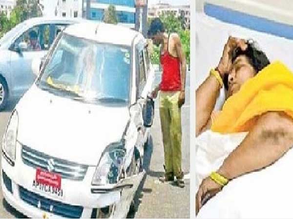 Two municipal chairmans have been injured in Cars Crash Two municipal chairmans have been injured in Cars Crash