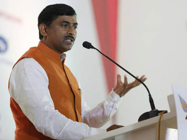 BJPs Muralidhar Rao denies offering money to Congress MLA BC Patil BJPs Muralidhar Rao denies offering money to Congress MLA BC Patil