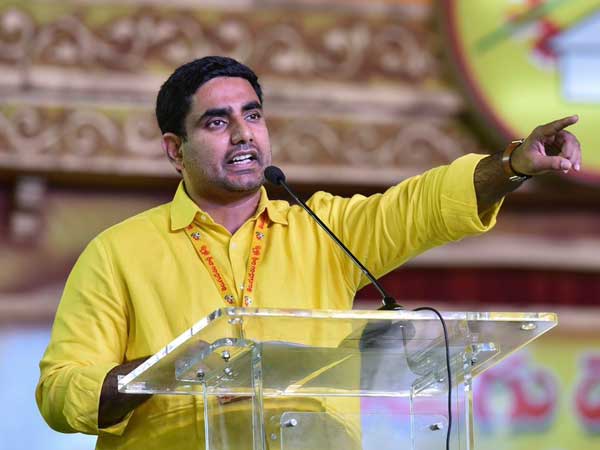రెట్టంపు ఉత్సాహంతో మహానాడుకు వచ్చిన పార్టీ శ్రేణులు..