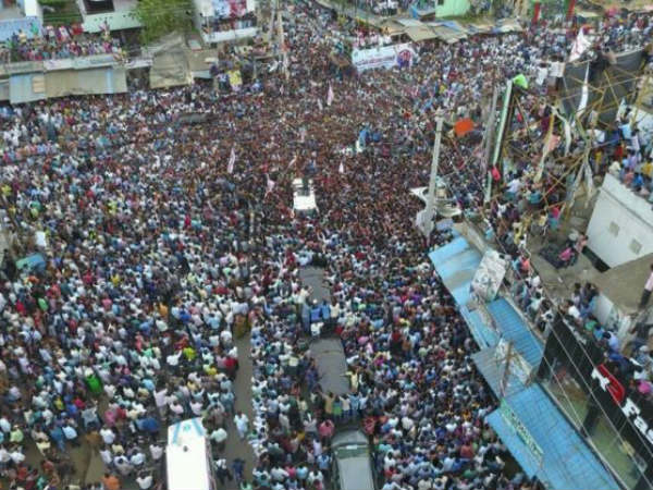 భారీగా జనం...జనసేన ఉత్సాహం