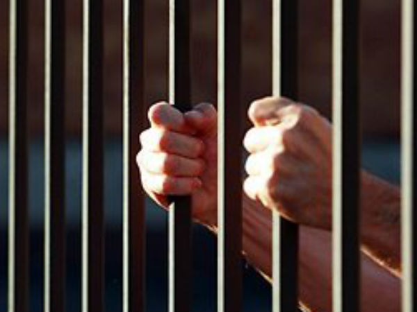 Two remand prisoners escape from Rajahmundry central jail Two remand prisoners escape from Rajahmundry central jail