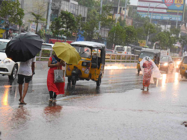 ఒక్కసారిగా మారిన వాతావరణం