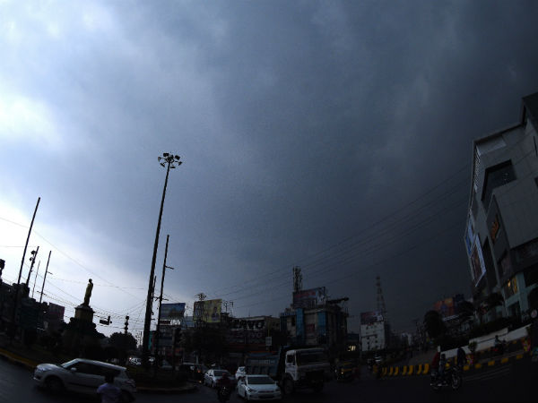చిన్నపాటి ప్రళయం