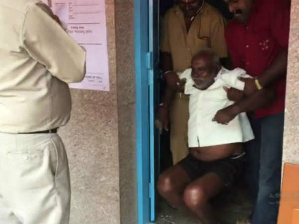 త్రిముఖ పోటీ