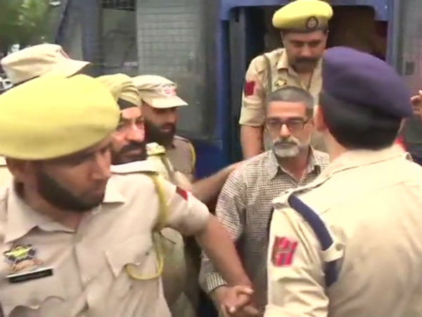 Kathua case: Probe be handed over to CBI, accused tells SC Kathua case: Probe be handed over to CBI, accused tells SC