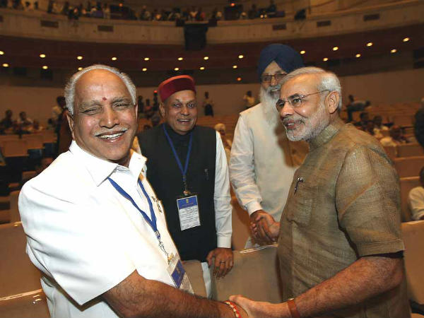 మాజీ ప్రధానికి అవమానం