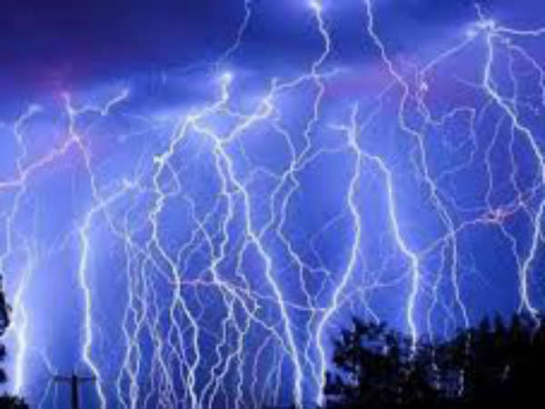 AP state disaster management department issues warning about Thunderbolts AP state disaster management department issues warning about Thunderbolts