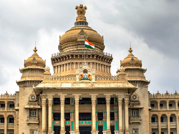 మాజీ మంత్రి సోదరుడు