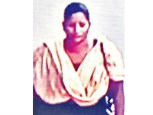 ఎవరామె?: