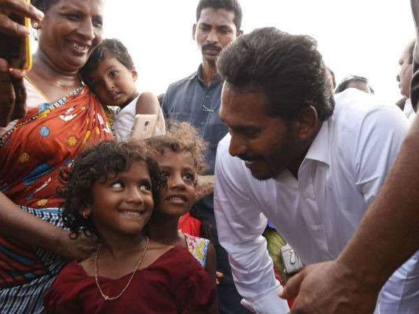 కాకాని పేరు పెడతాం