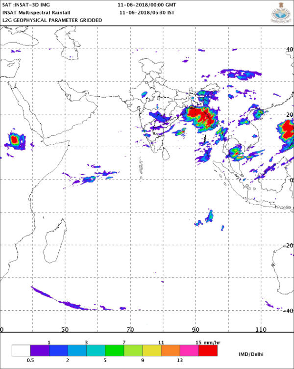 Monsoon update: Heavy rain batters west coast, fishermen advised not to venture into high seas Monsoon update: Heavy rain batters west coast, fishermen advised not to venture into high seas