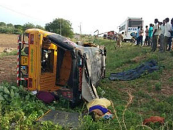 Roads turn bloody; 13 killed in accidents Roads turn bloody; 13 killed in accidents