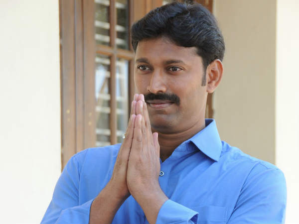 పోలీసులు అడ్డకోవడంతో..: