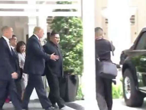 Check out my ride: Trump shows Kim Jong Un ‘The Beast’ Check out my ride: Trump shows Kim Jong Un ‘The Beast’