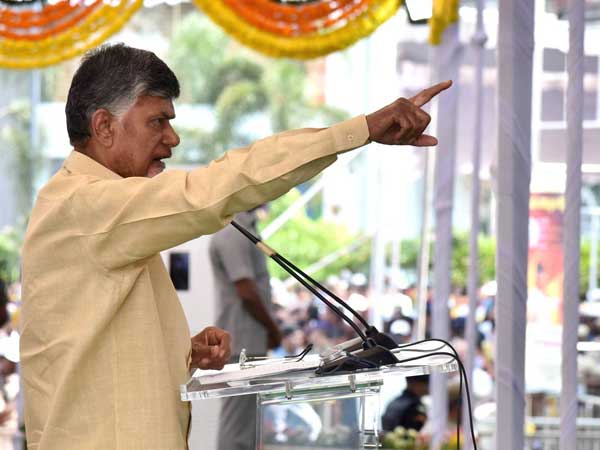 ముగ్గురూ మోసం చేశారు