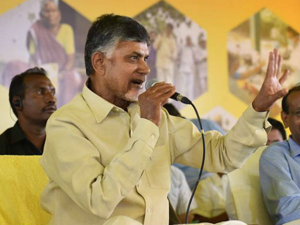 జర్నలిస్టులూ...జగన్కు చూపించండి