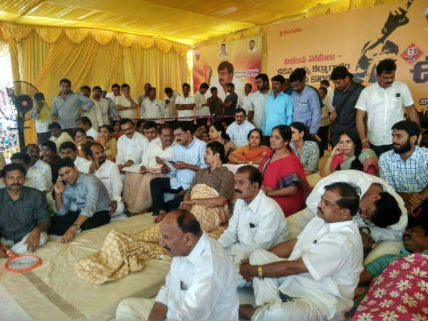 మొట్ట మొదటగా కడప గడపలో సీయం రమేష్.. ఉక్కు పరిశ్రమ కోసం ఉక్కు దీక్ష..