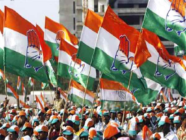 కాంగ్రేస్ పార్టీకి తగిలిన విభజన గాయం మానేదాప్పుడు..