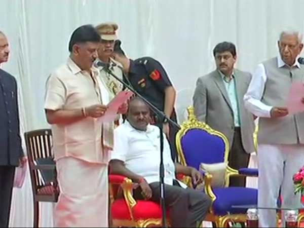కుటుంబ సభ్యులు