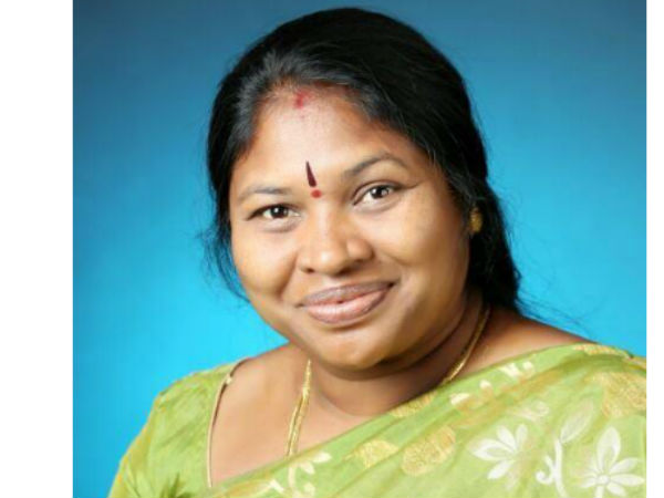 నటుడు కాబట్టి జనాలు వస్తున్నారు