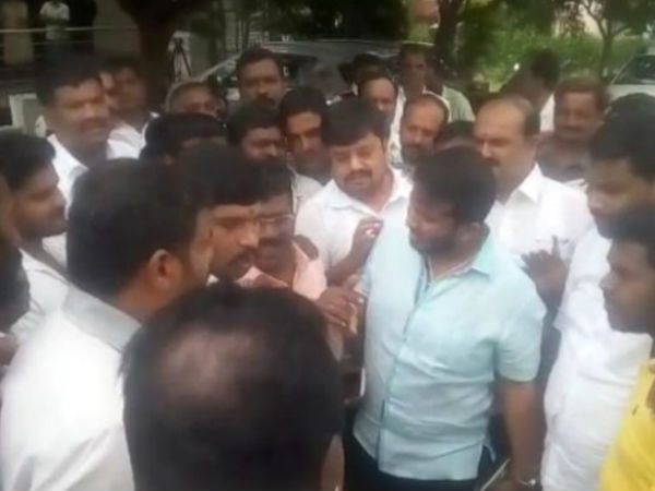 Mysuru JDs leaders demand powerful ministry post for GT Deve Gowda. Mysuru JDs leaders demand powerful ministry post for GT Deve Gowda.