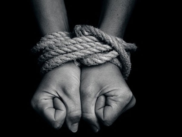 A different love story: A young man who kidnapped the patient to be operated within a week A different love story: A young man who kidnapped the patient to be operated within a week