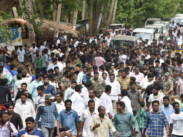 జనాల రాకడ...ఎలా ఉందంటే?