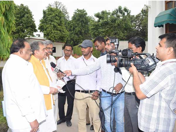 దొంగదీక్షలు-కొంగజపాలు..