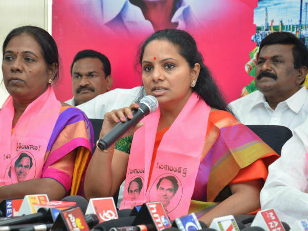 డీఎస్ అయినా మీరు సహించవద్దు.. కేసీఆర్కు కవిత