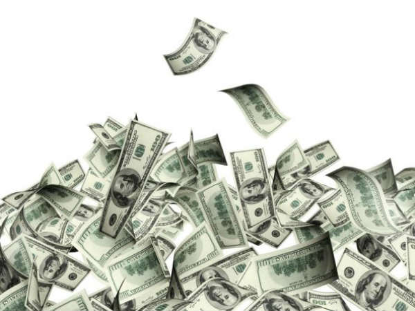 Indian in UAE hits jackpot: wins Rs 18 crore in lottery Indian in UAE hits jackpot: wins Rs 18 crore in lottery
