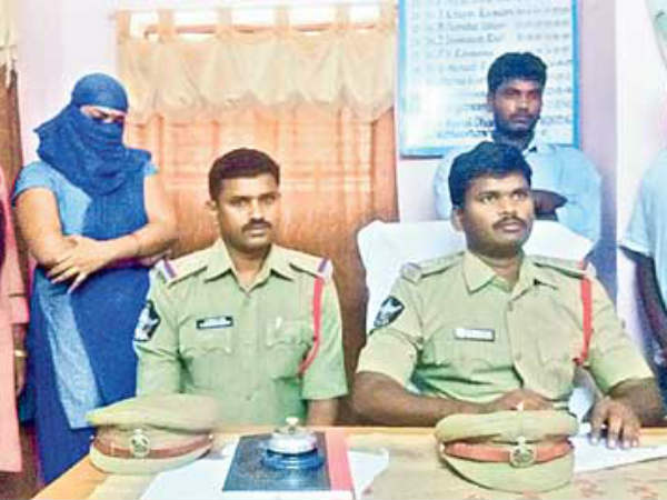 పోలీసులు...చేధించారు ఇలా