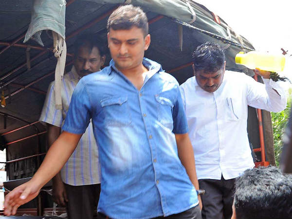 నాగవైష్ణవి పేరిట ఆస్తులు కూడబెడుతున్నాడని మొదటి భార్య సోదరుడి ఆగ్రహం