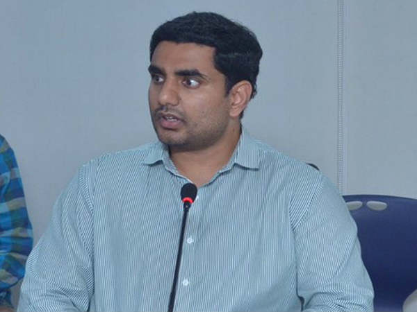 Nara Lokesh meets Singapore delegates to discuss development Nara Lokesh meets Singapore delegates to discuss development
