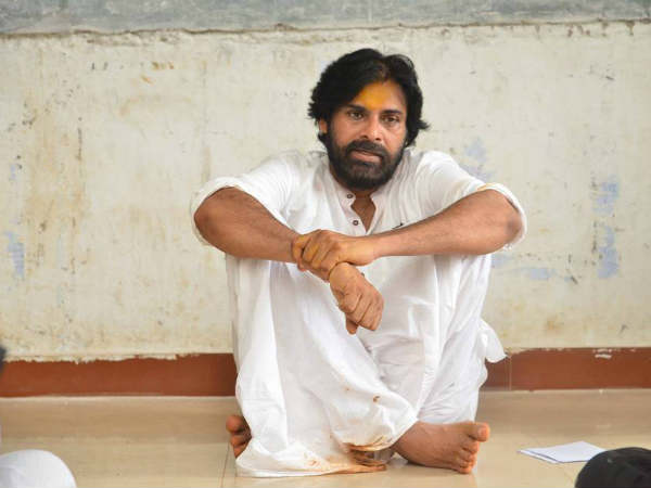 pawan kalyan Expresses regret of his two fans death pawan kalyan Expresses regret of his two fans death