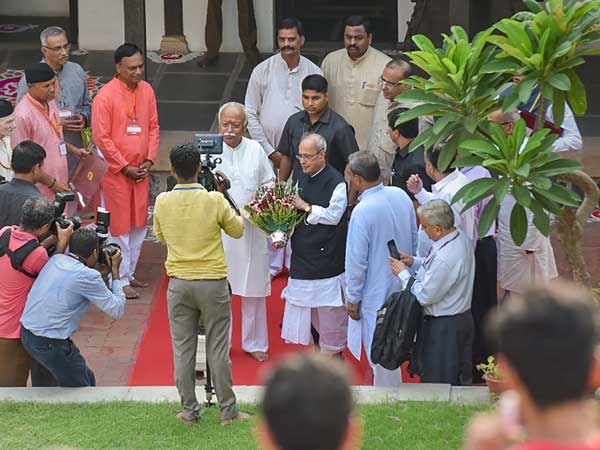 Paid tribute to great son of mother India says ex-president Paid tribute to great son of mother India says ex-president