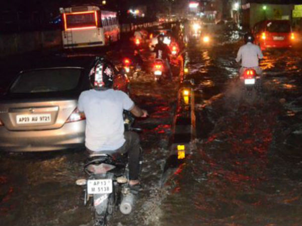 Dry spell ends, Hyderabad receives 3 cm rainfall Dry spell ends, Hyderabad receives 3 cm rainfall
