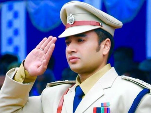 Punjab Woman Comes To Madhya Pradesh To Meet Her Hero IPS Officer Punjab Woman Comes To Madhya Pradesh To Meet Her Hero IPS Officer