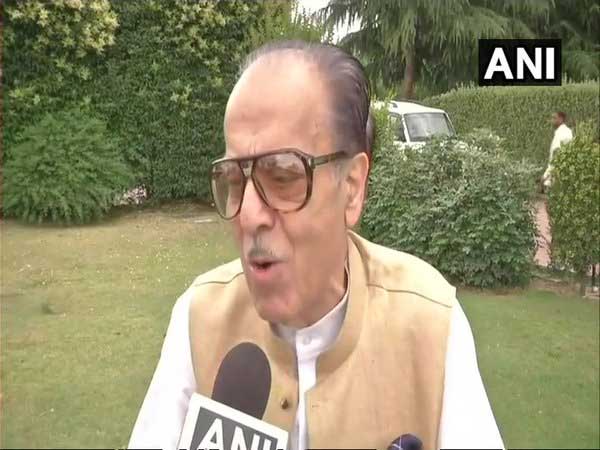 Saifuddin Soz flayed for Kashmir independence remark; Become Musharaffs servant says Shiv Sena Saifuddin Soz flayed for Kashmir independence remark; Become Musharaffs servant says Shiv Sena