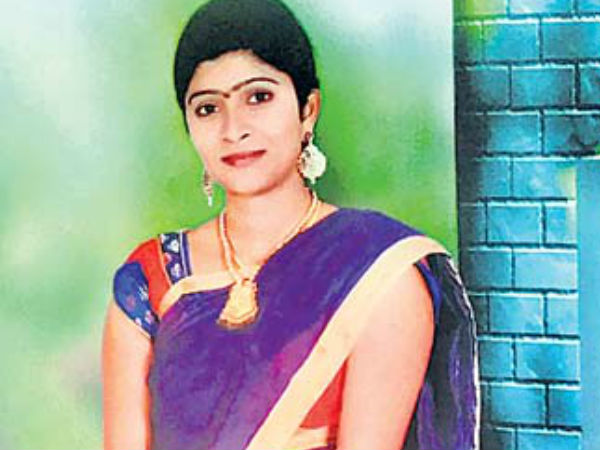 TDP suspends Sri Gauthami accused TDP suspends Sri Gauthami accused