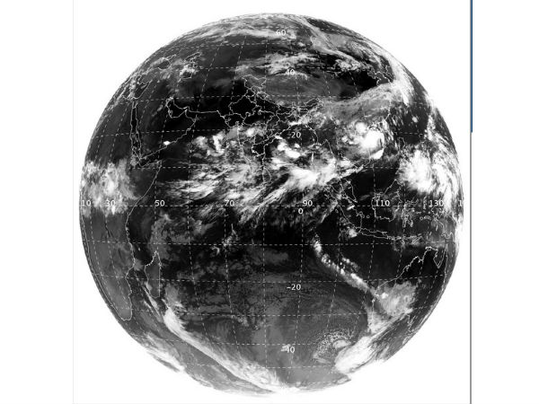 Monsoon updates: SW monsoon advances to Karnataka, TN; Rains expected in Bengaluru Monsoon updates: SW monsoon advances to Karnataka, TN; Rains expected in Bengaluru