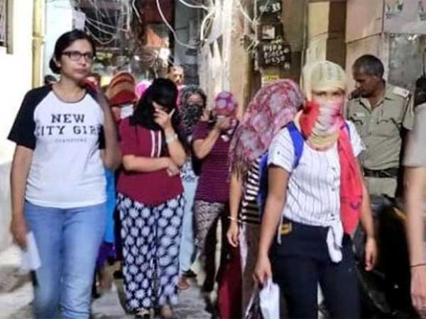 Delhi Commission for Women rescues 16 girls trafficked from Nepal Delhi Commission for Women rescues 16 girls trafficked from Nepal