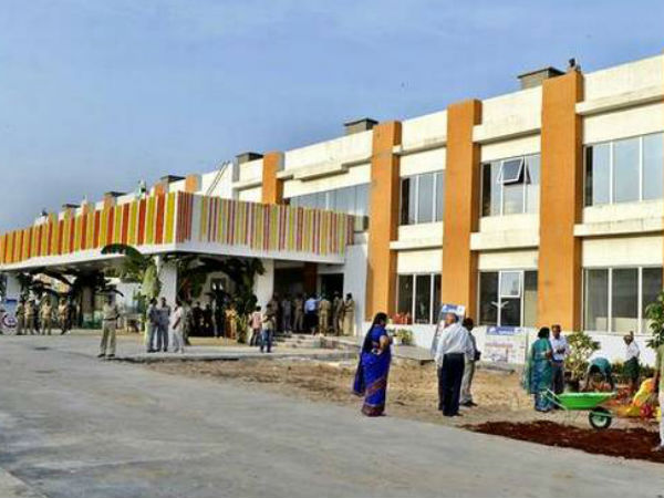హైదరాబాద్ నుంచి...ఎప్పుడో వచ్చేశాం
