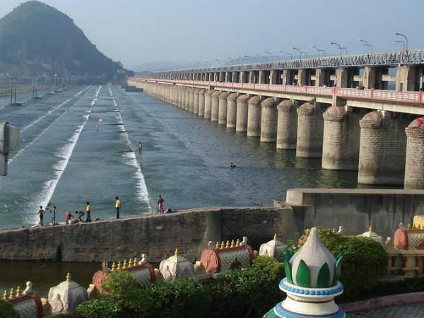 ఇదీ నగర జనాభా...వాహనాల సంఖ్య