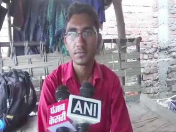 Hardwork awarded:UP Boy secures seat in AIIMS,despite the financial crisis Hardwork awarded:UP Boy secures seat in AIIMS,despite the financial crisis