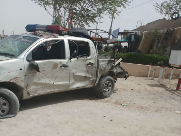31 killed in suicide blast at Pakistan polling station 31 killed in suicide blast at Pakistan polling station