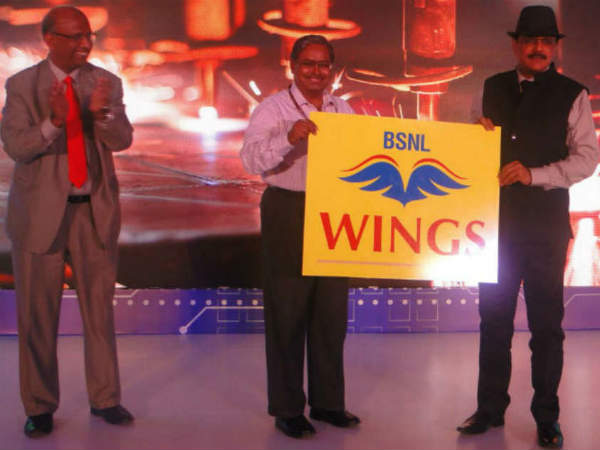 BSNL unveils first internet telephony service BSNL unveils first internet telephony service