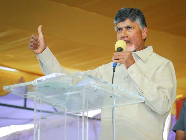 ఇంత జరుగుతున్నా జగన్ మాట్లాడటం లేదు