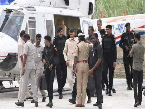 పశ్చిమ గోదావరిలో...సిఎం చంద్రబాబు