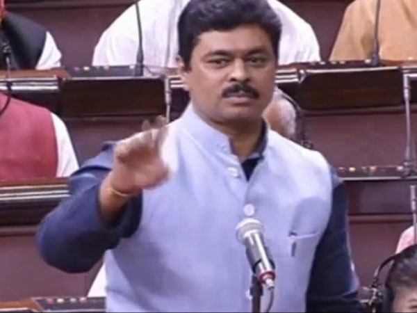 విద్యాసంస్థలకు నిధులేవీ?